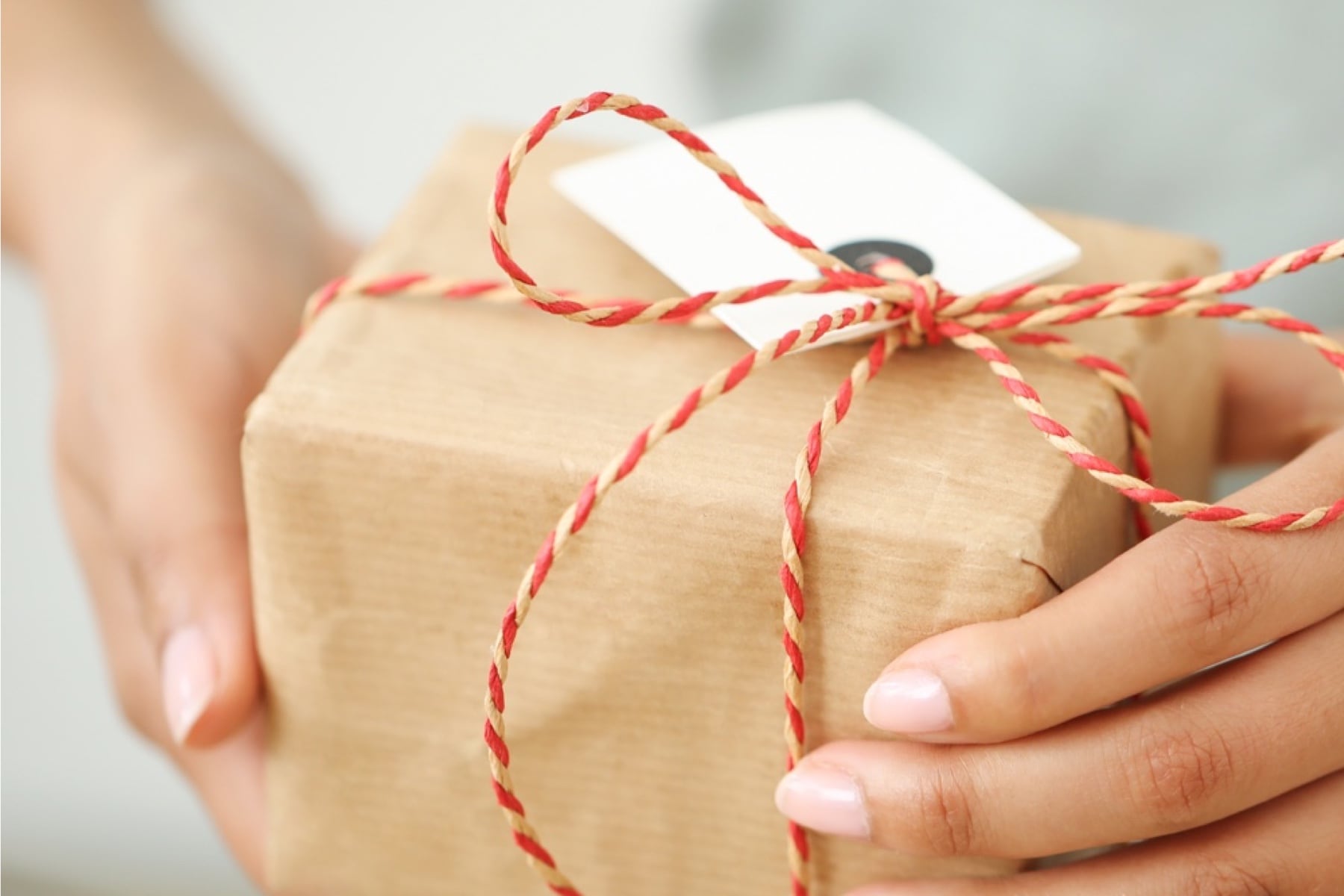 Le cadeau client : 5 bonnes raisons d’y avoir recours